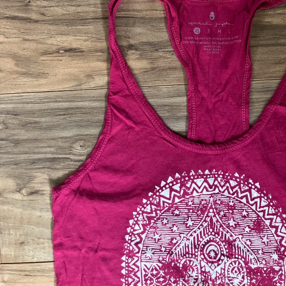 NWOT - Spiritual Gangster Hamsa Tank XS - Picture 9 of 9